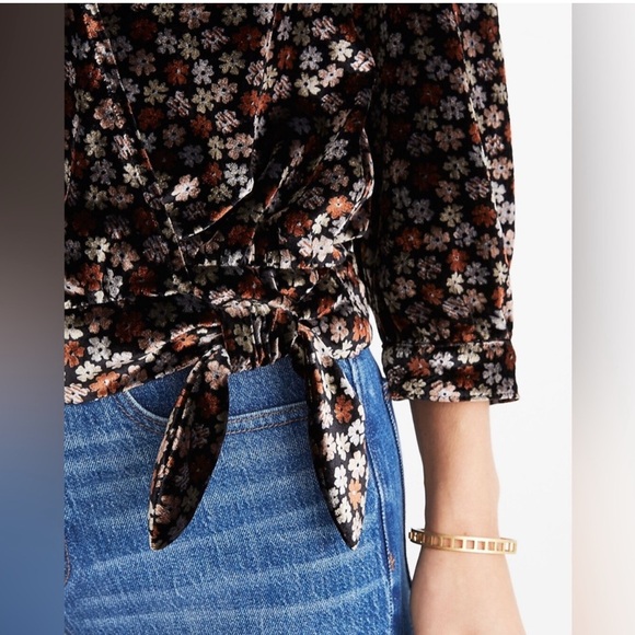 Madewell Velvet Wrap Top in
Petite Blooms - Picture 2 of 7